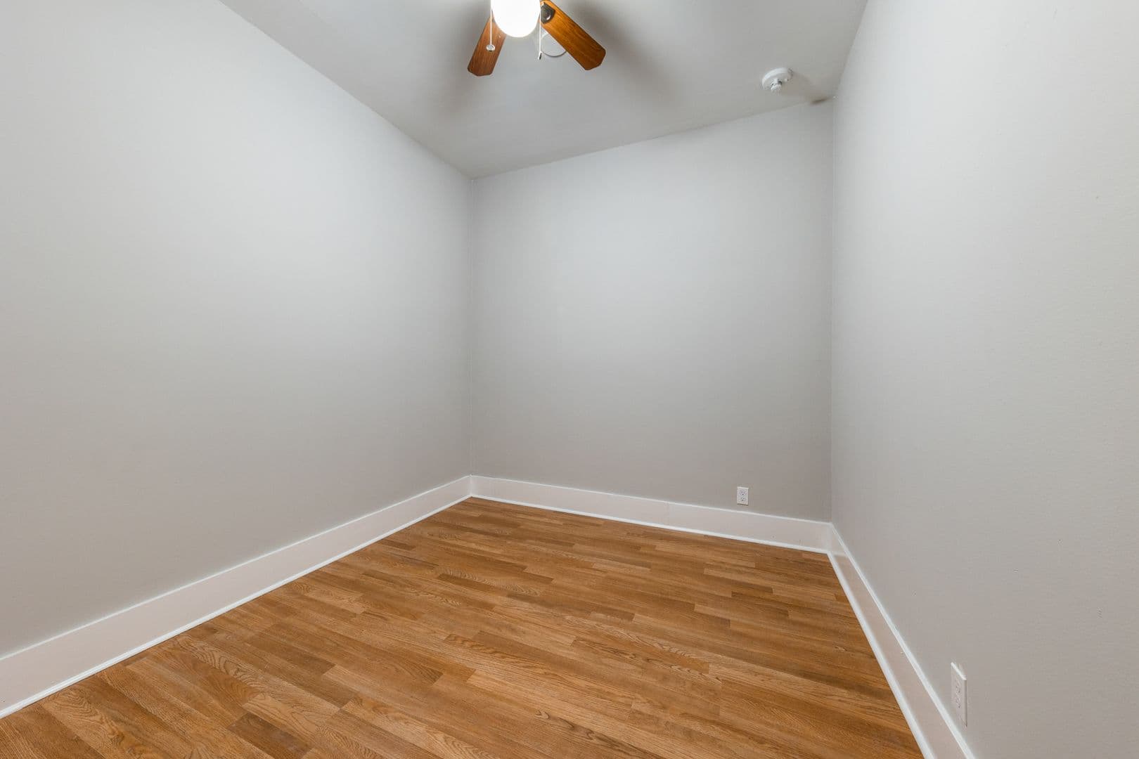 Austin House: 2511 San Gabriel St
