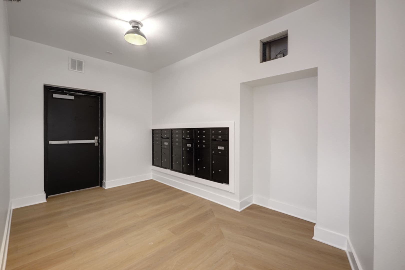 Austin Apartment: 3000 Duval St