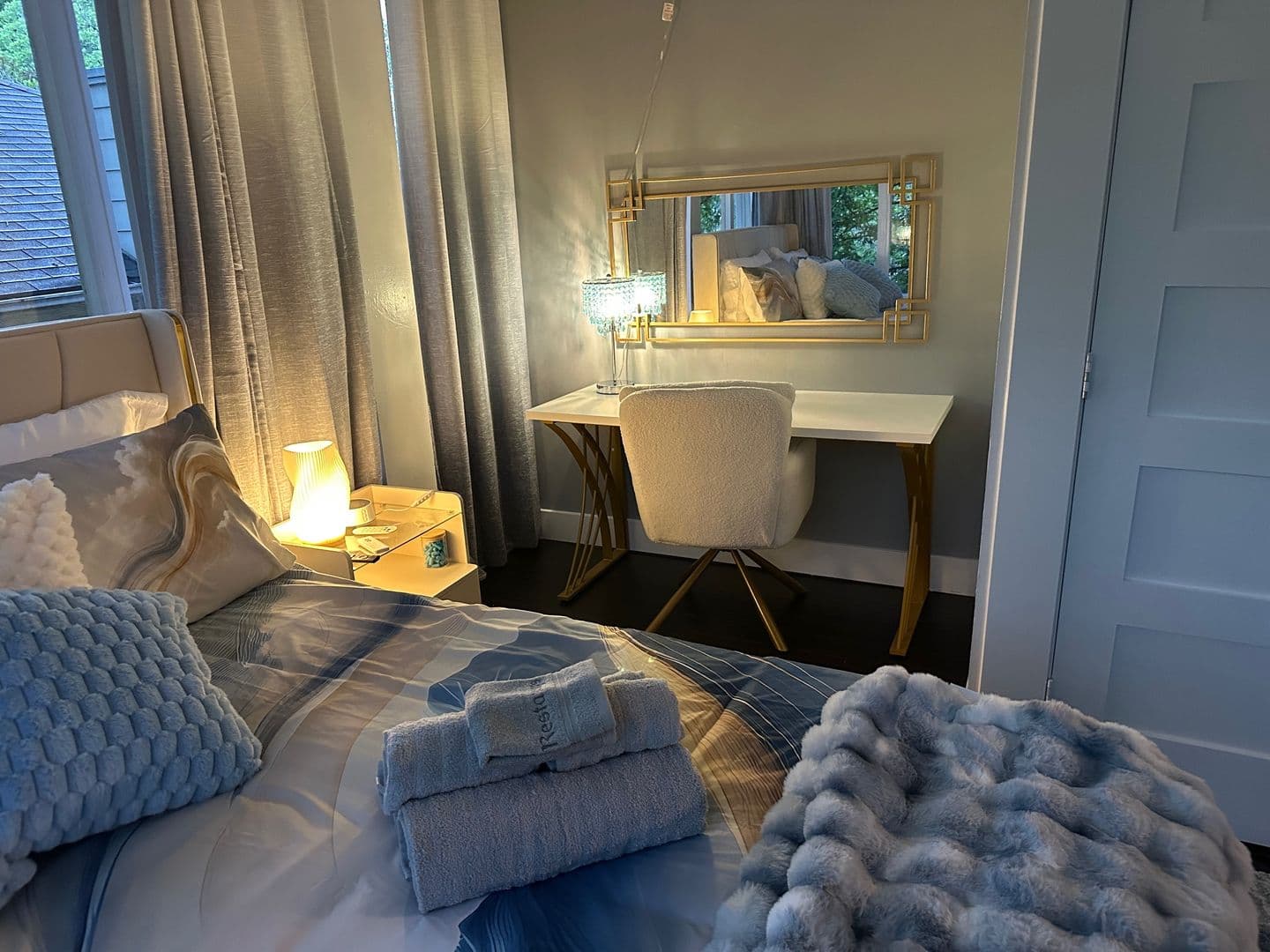 Austin Multiplex: 3210 Hampton A, B, C - FULLY REMODELED 14 BEDROOM 7 BATH