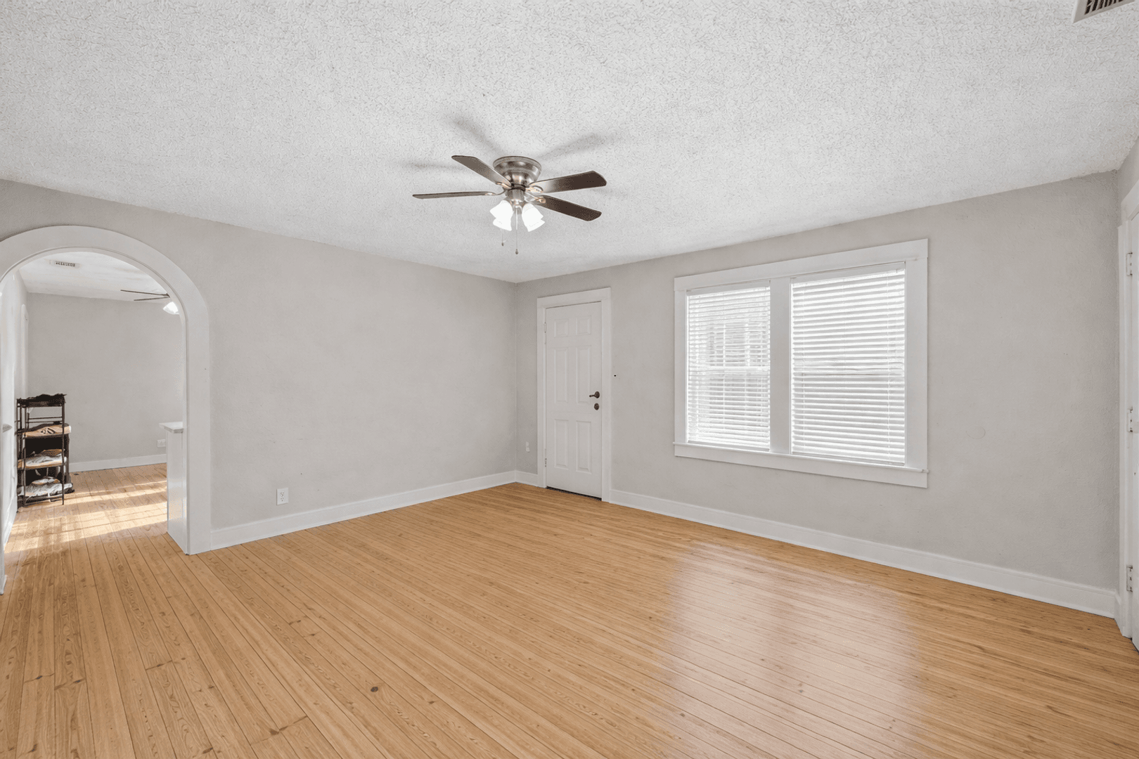Austin Apartment: 1202 E. 29th St - #C