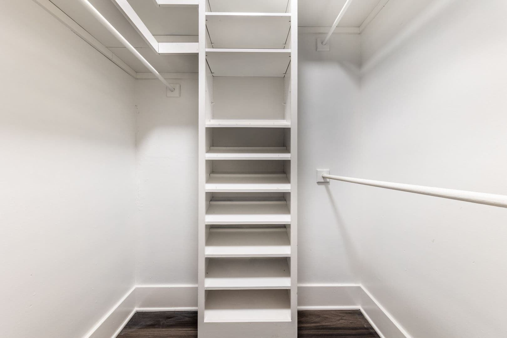 Austin House: 2511 San Gabriel St