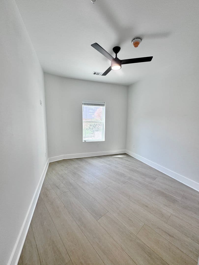 Austin Apartment: 3000 Duval St