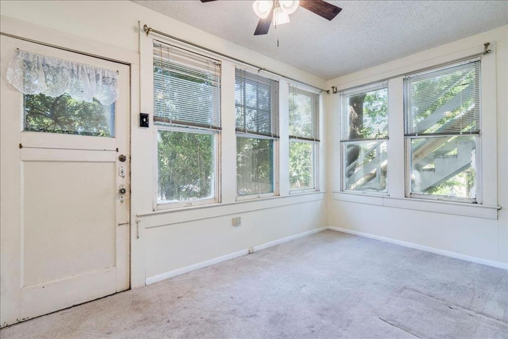 Austin Multiplex: 1103 W 22nd St