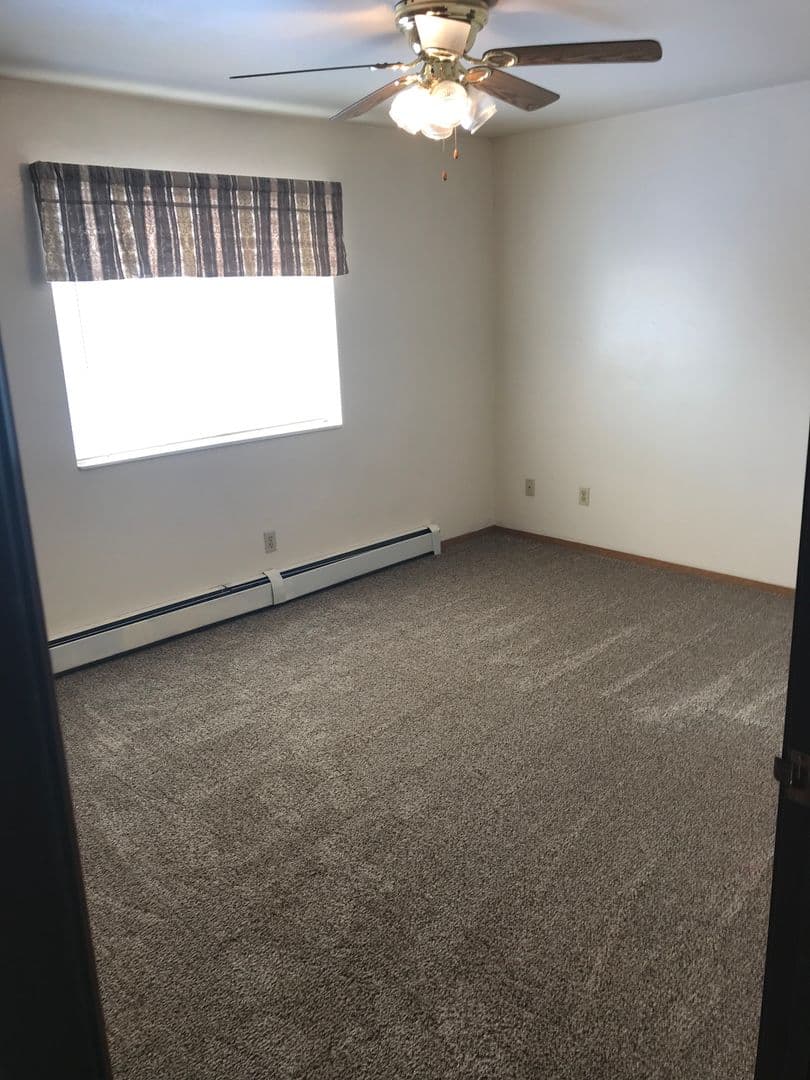 Wautoma Apartment: Cummings Rd.