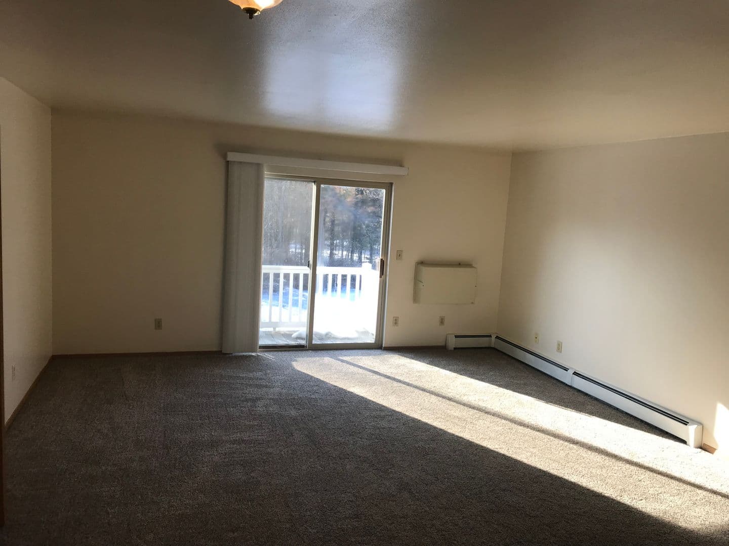 Wautoma Apartment: Cummings Rd.