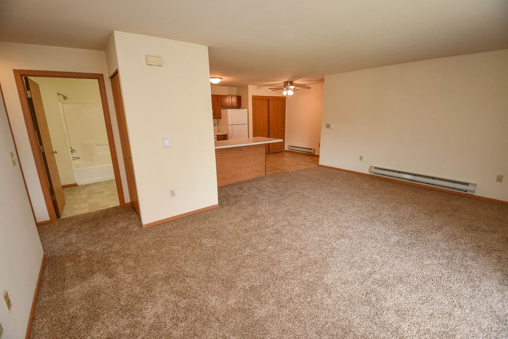 Jefferson Apartment: 113 Deer Creek Ct.