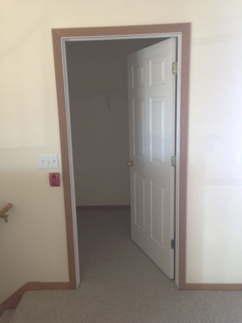 Johnson Creek Apartment: 101 Deer Crossing