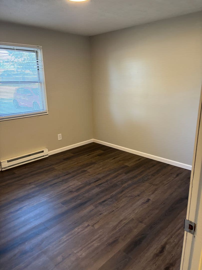 Terre Haute Apartment: 4301 S 6th Street