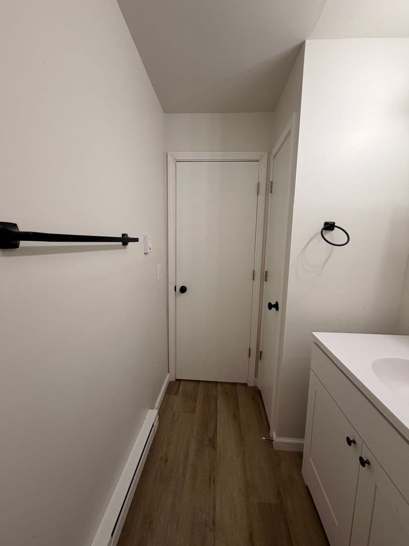 Aurora Apartment: 106 108 109 111 Dewer St. & 119-125 5th St.