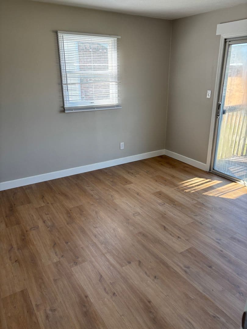 Terre Haute Apartment: 4301 S 6th Street