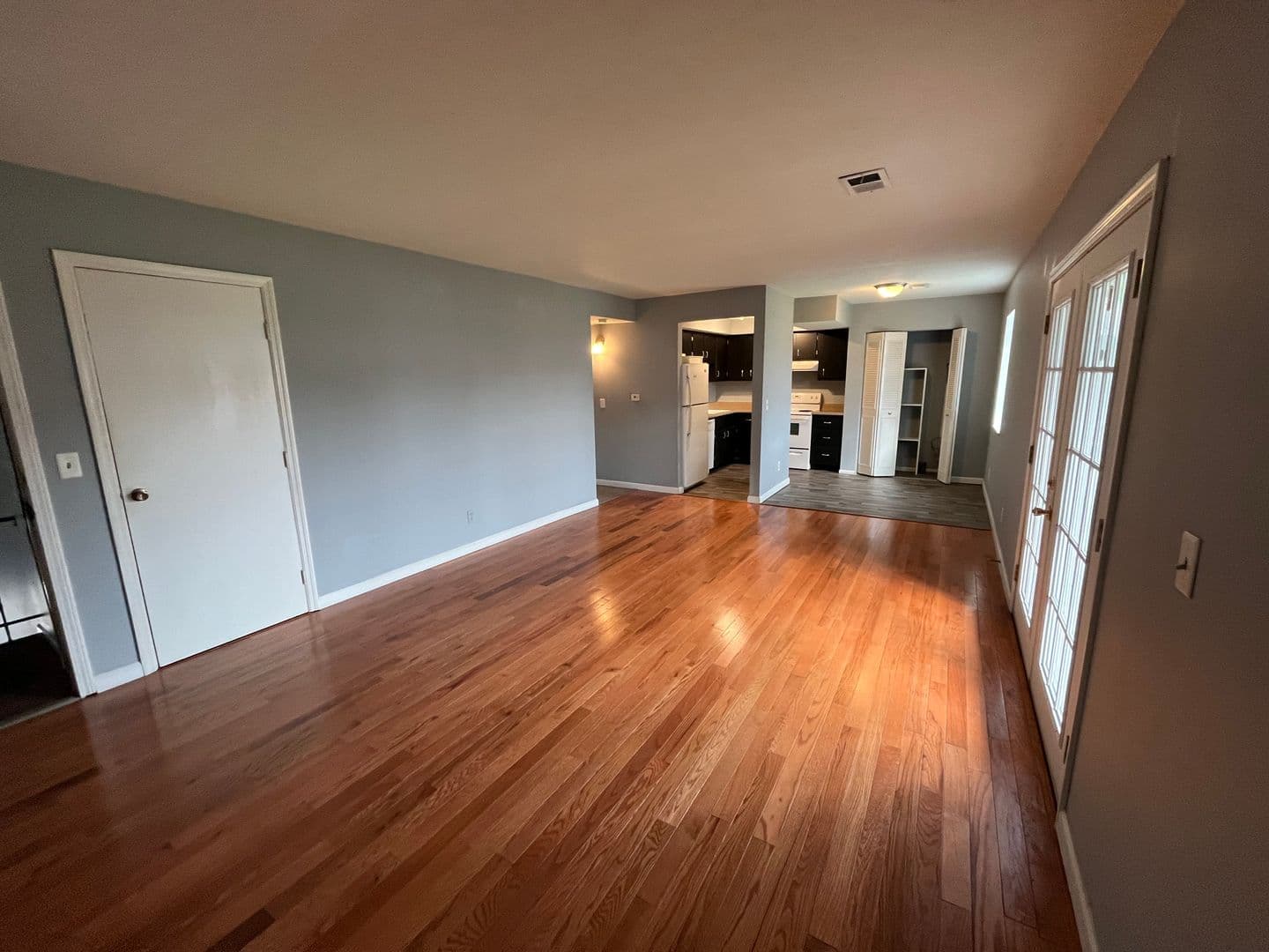 Kokomo Apartment: 1809 W Carter St