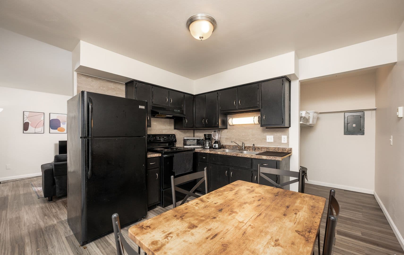 Kokomo Apartment: 1930 S Goyer Rd
