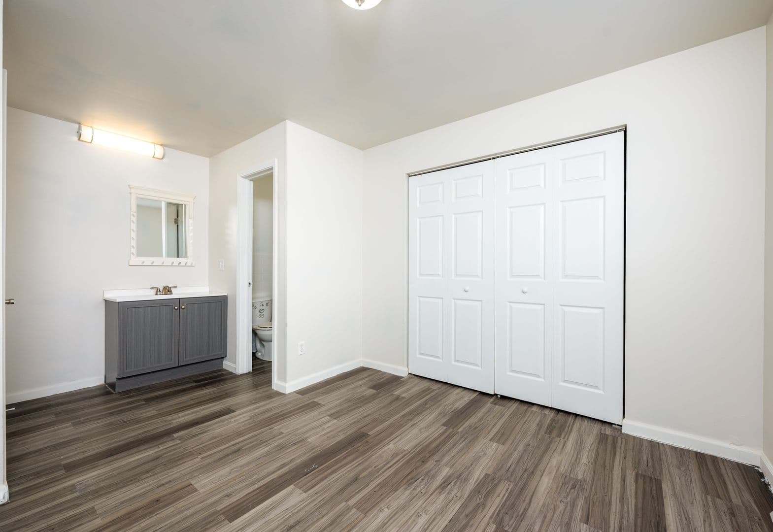 Kokomo Apartment: 1930 S Goyer Rd