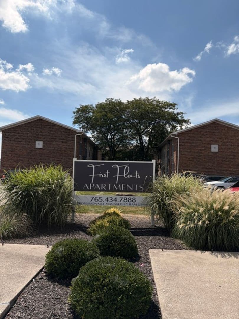 Kokomo Apartment: 1930 S Goyer Rd