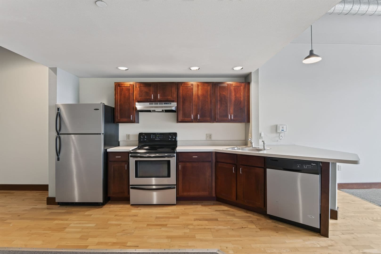 Ames Apartment: 2519 Chamberlain St.