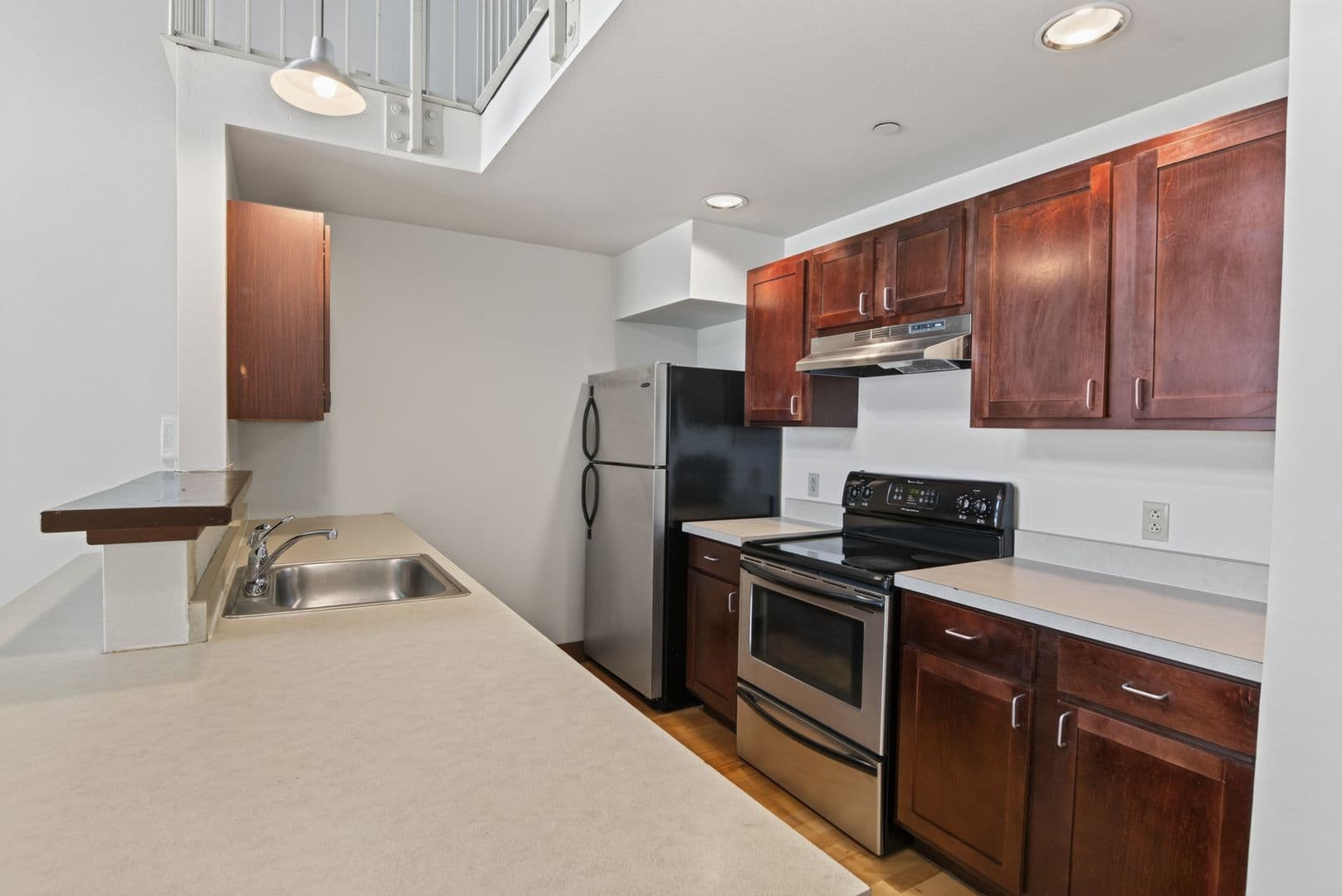 Ames Apartment: 2519 Chamberlain St.