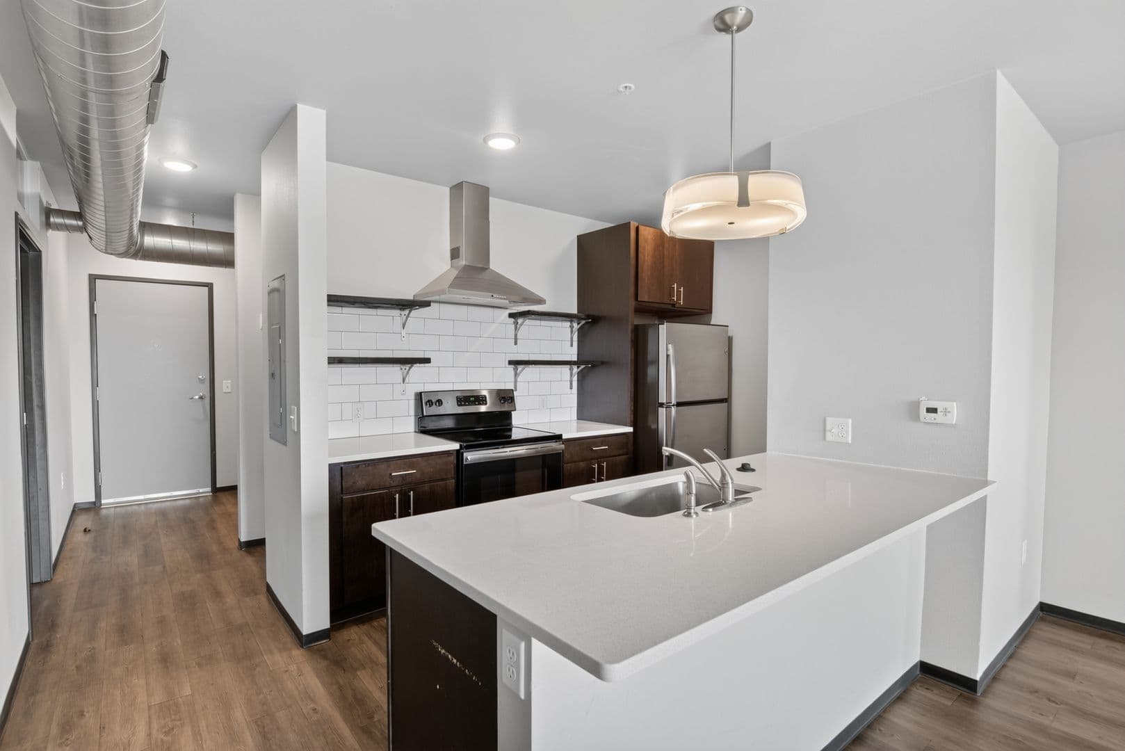 Ames Apartment: 122 Hayward Avenue