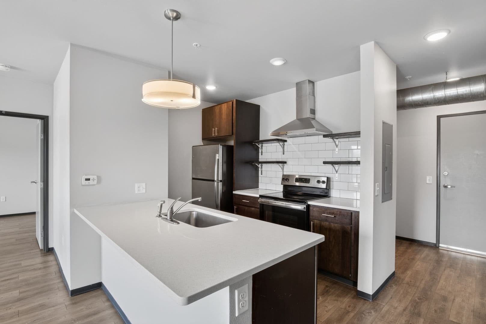 Ames Apartment: 122 Hayward Avenue