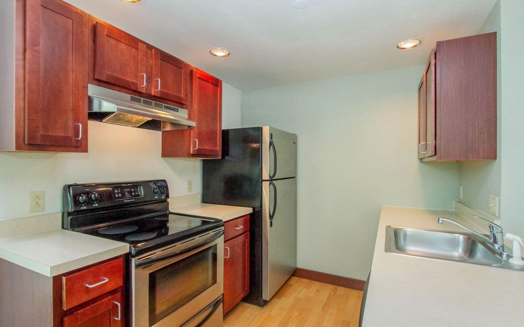 Ames Apartment: 2519 Chamberlain St.