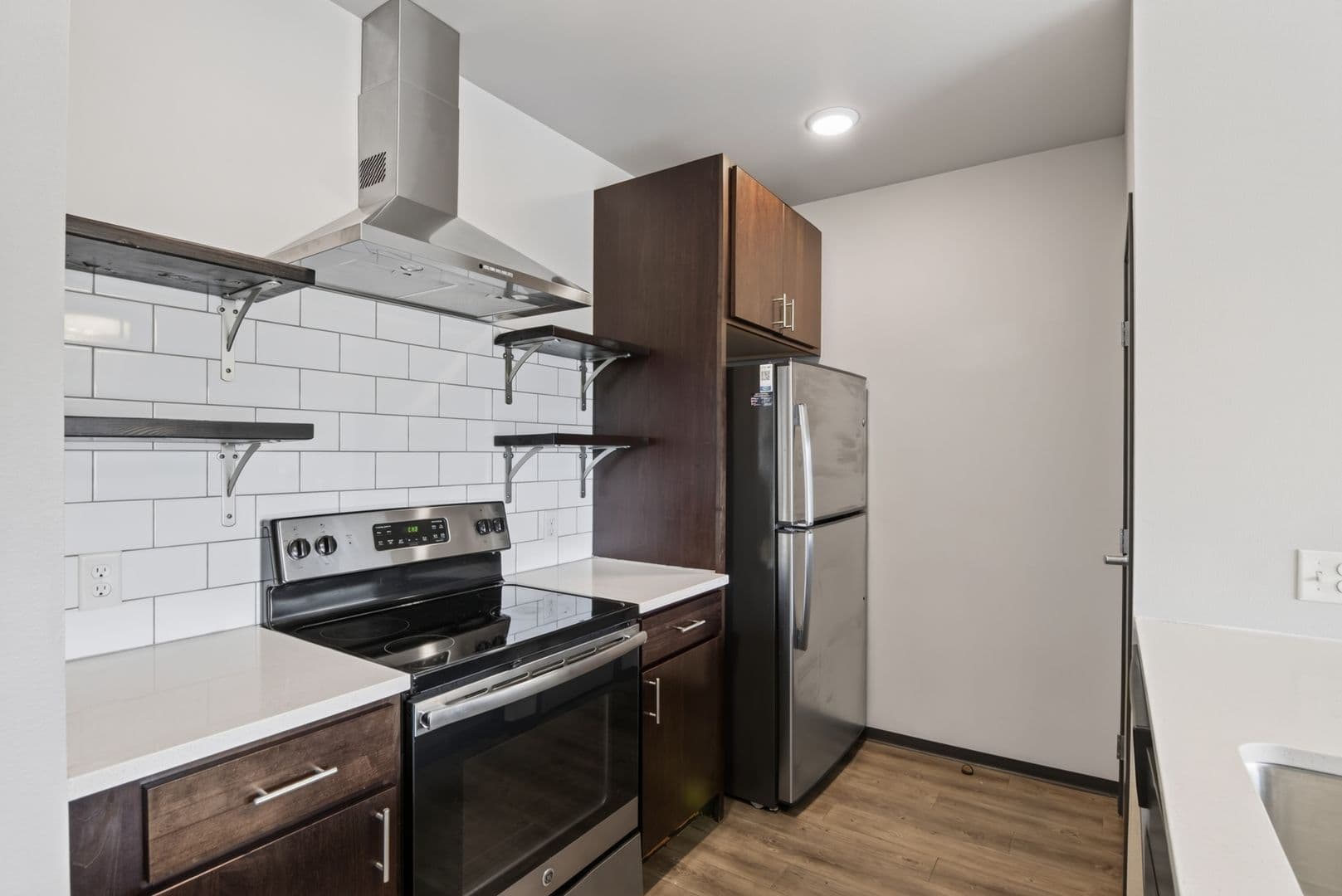 Ames Apartment: 122 Hayward Avenue