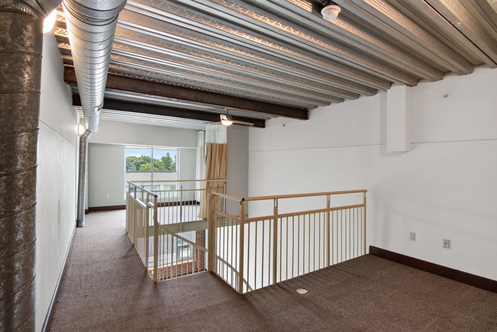 Ames Apartment: 2519 Chamberlain St.