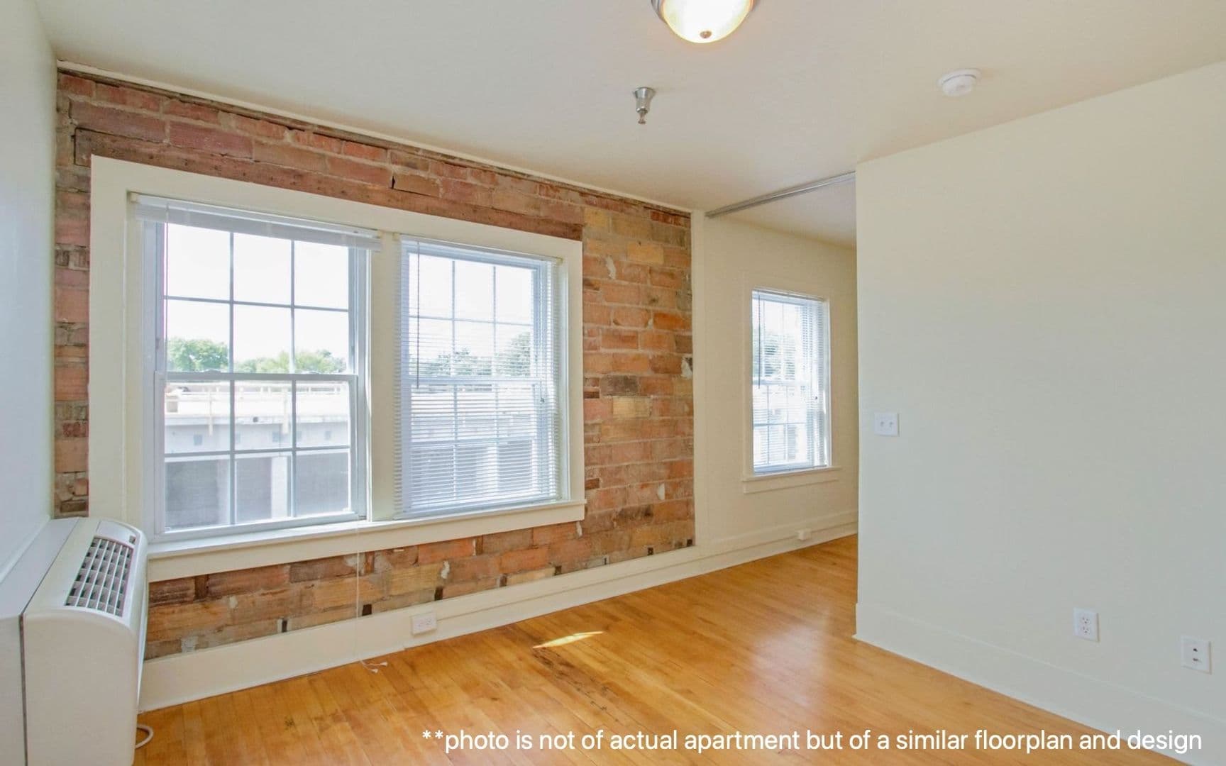 Ames Apartment: 2709 Lincoln Way