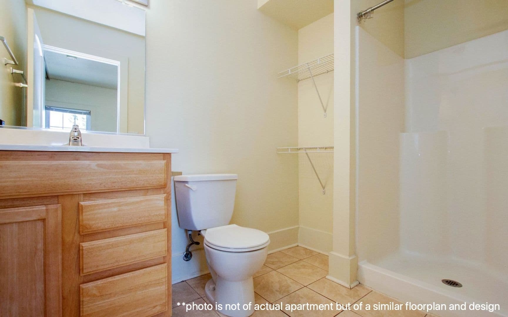 Ames Apartment: 2709 Lincoln Way