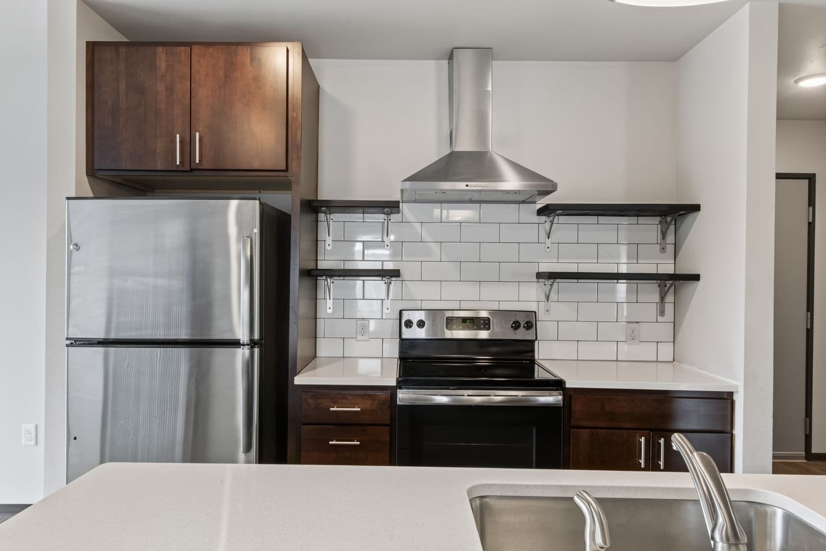 Ames Apartment: 122 Hayward Avenue