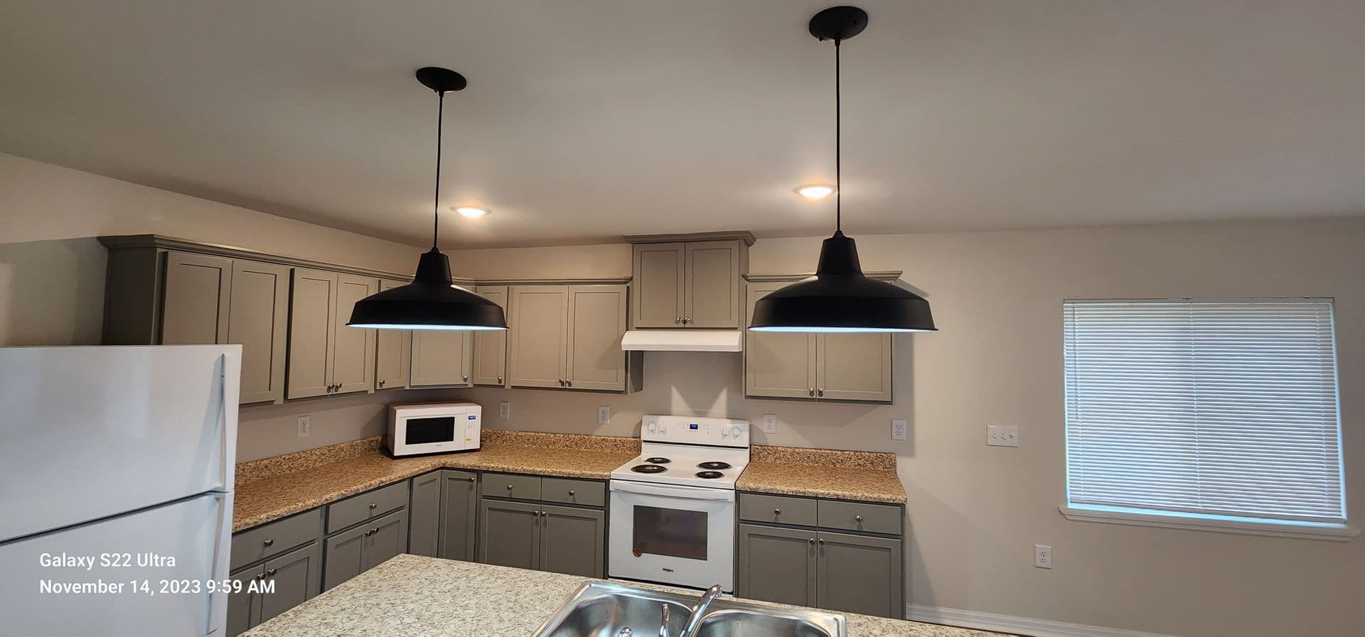 LEHIGH ACRES House: 802 E JASMINE RD