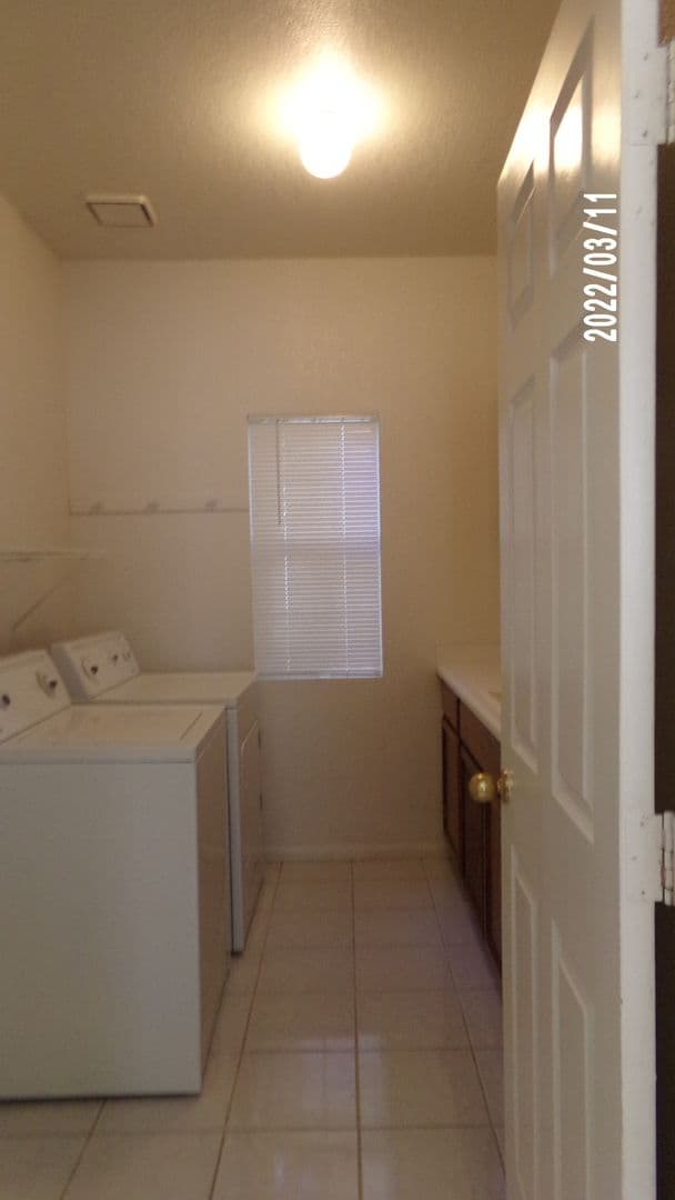 Henderson House: 252 Paseo Del Lago Circle