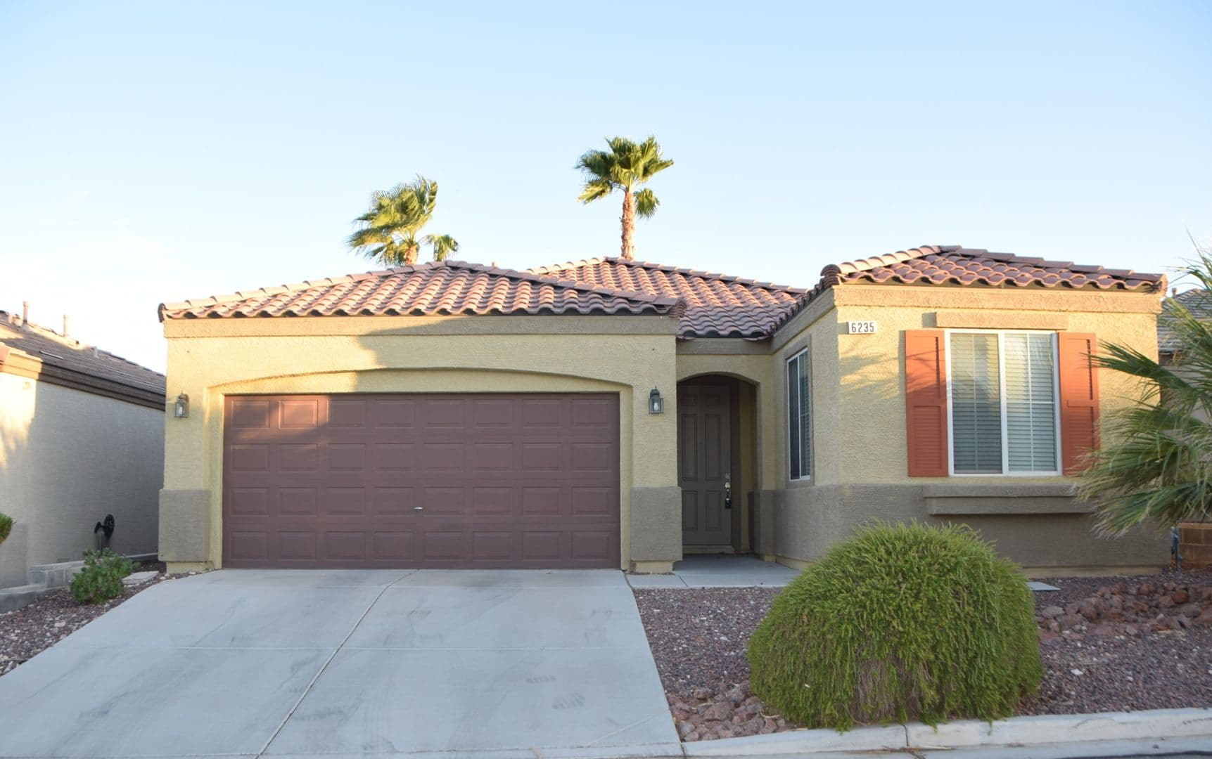 LAS VEGAS House: 6235 SHAMROCK LAKE AVENUE
