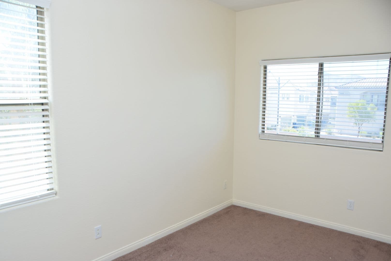 LAS VEGAS House: 7140 N CAMPBELL ROAD