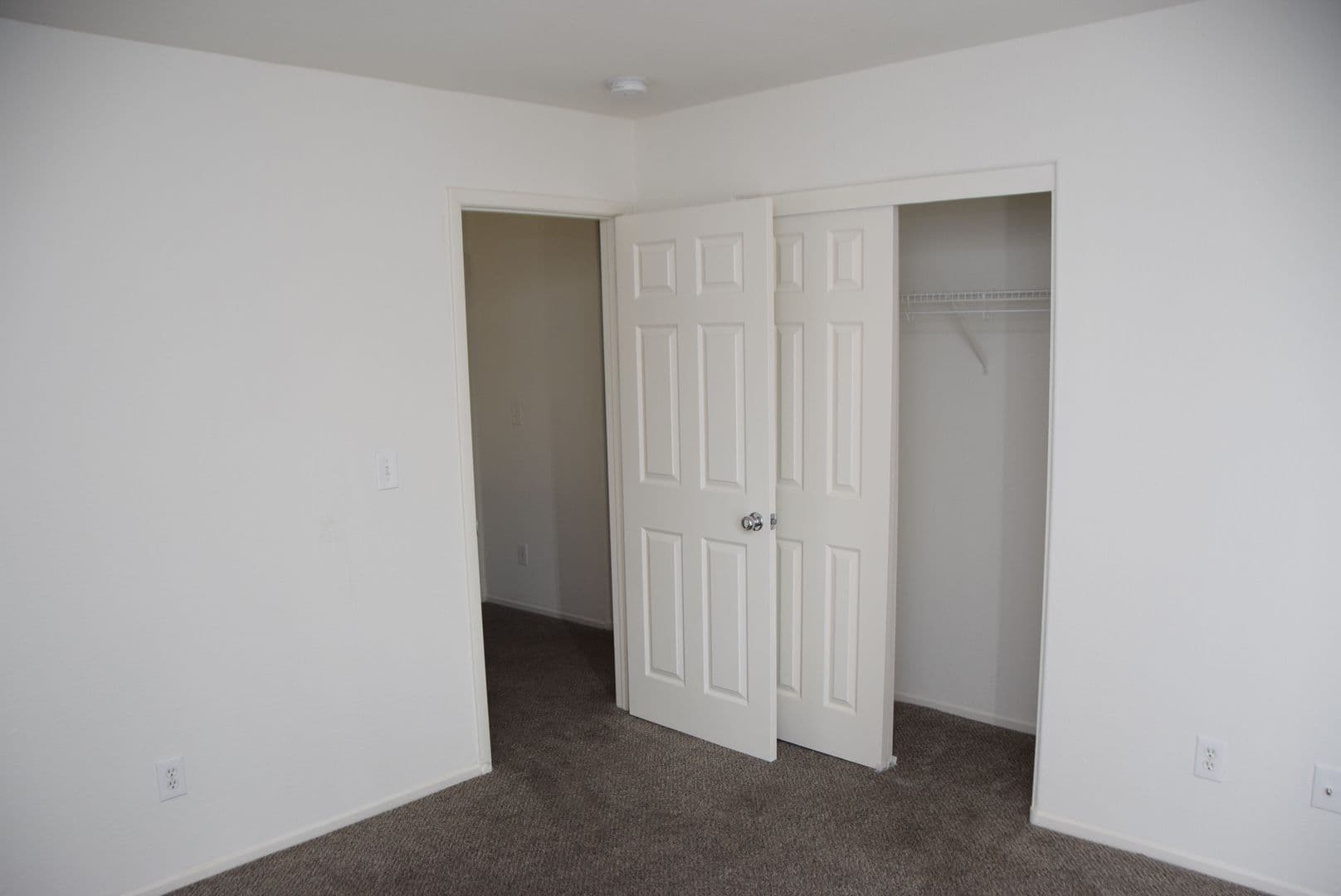 LAS VEGAS House: 531 CABIS BAY STREET