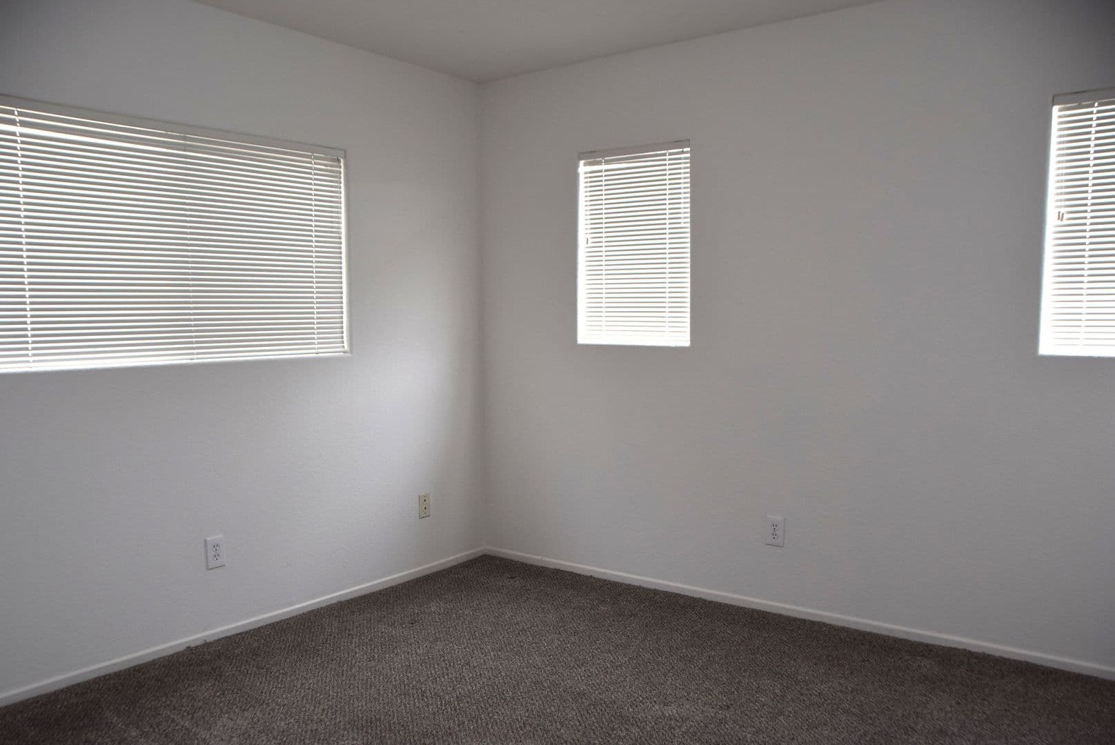 LAS VEGAS House: 531 CABIS BAY STREET