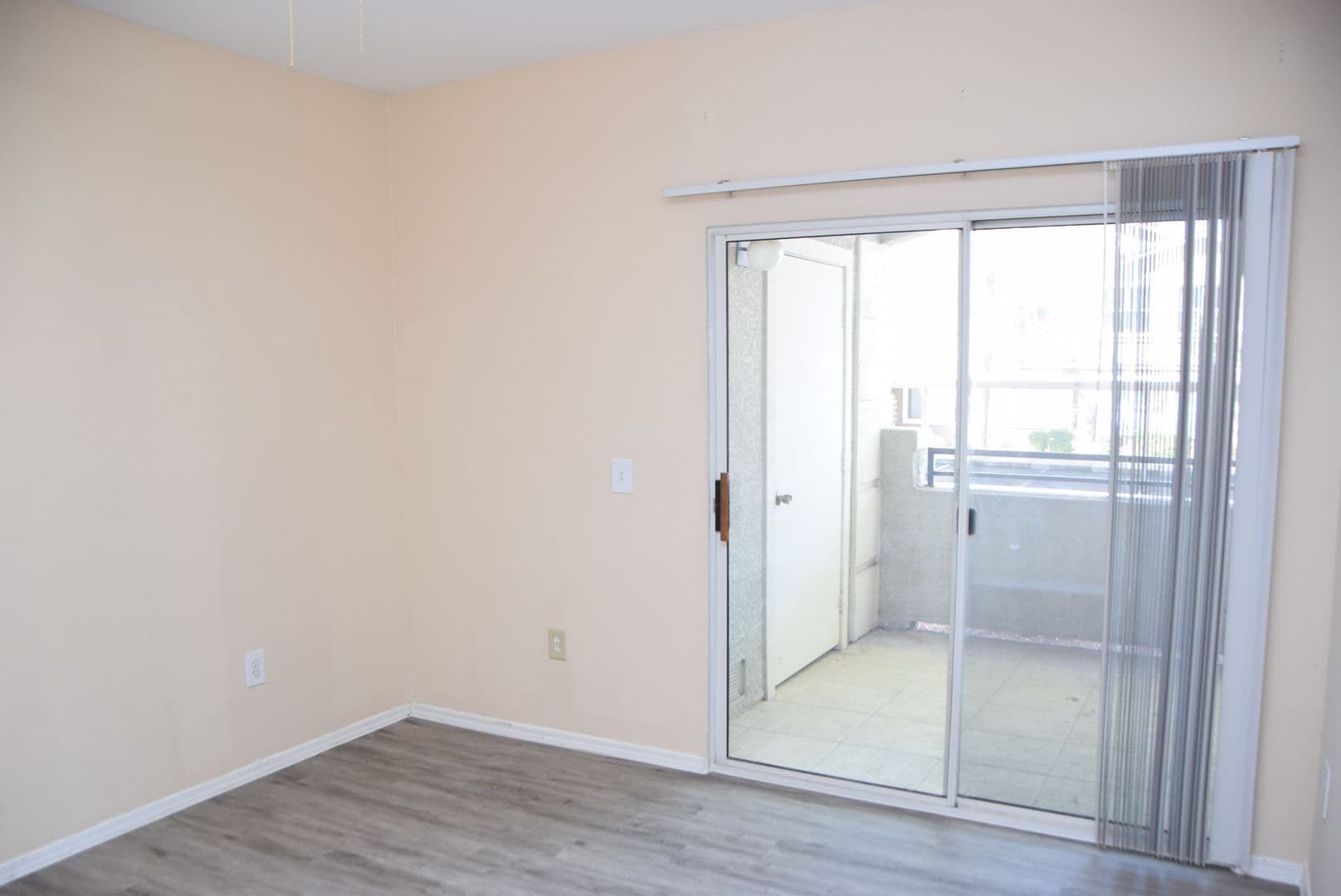 HENDERSON Condo: 2900 SUNRIDGE HEIGHTS PKWY #214