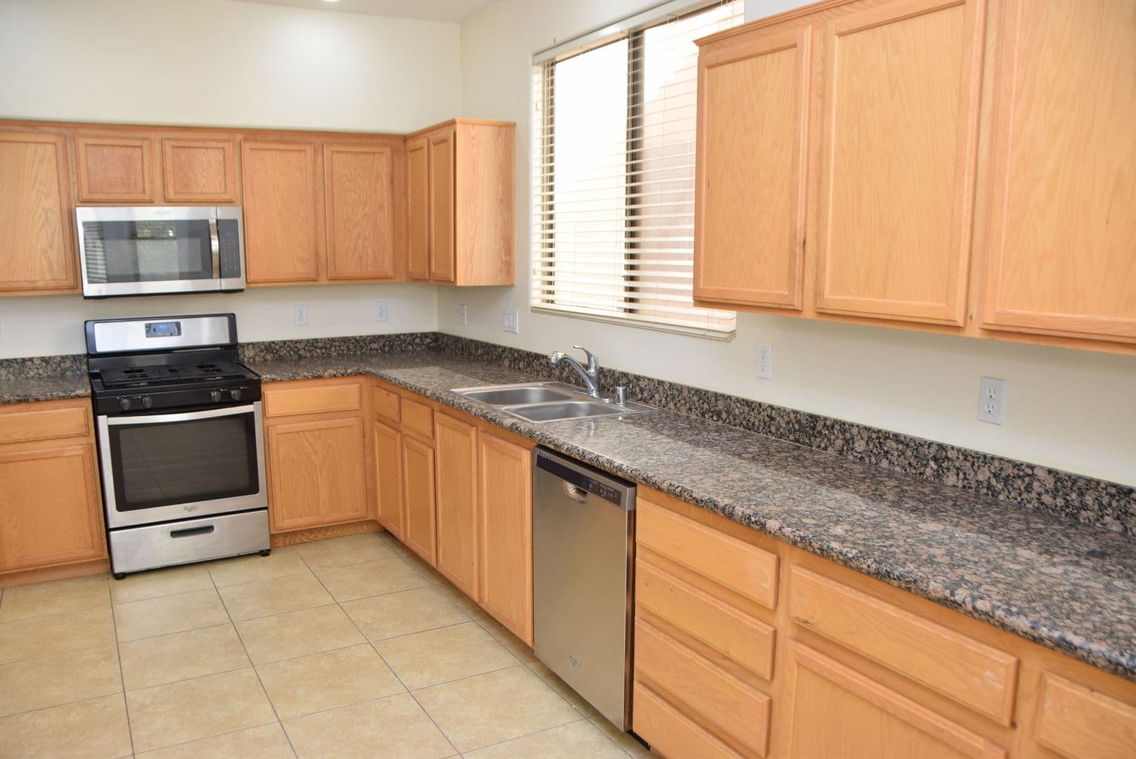 LAS VEGAS House: 7140 N CAMPBELL ROAD
