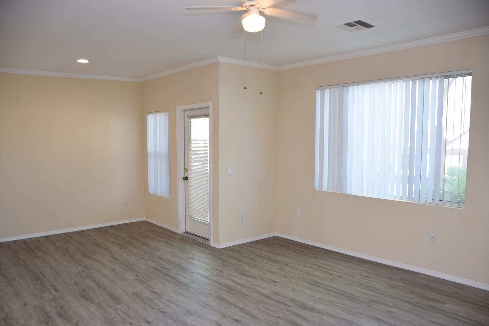HENDERSON Condo: 2900 SUNRIDGE HEIGHTS PKWY #214