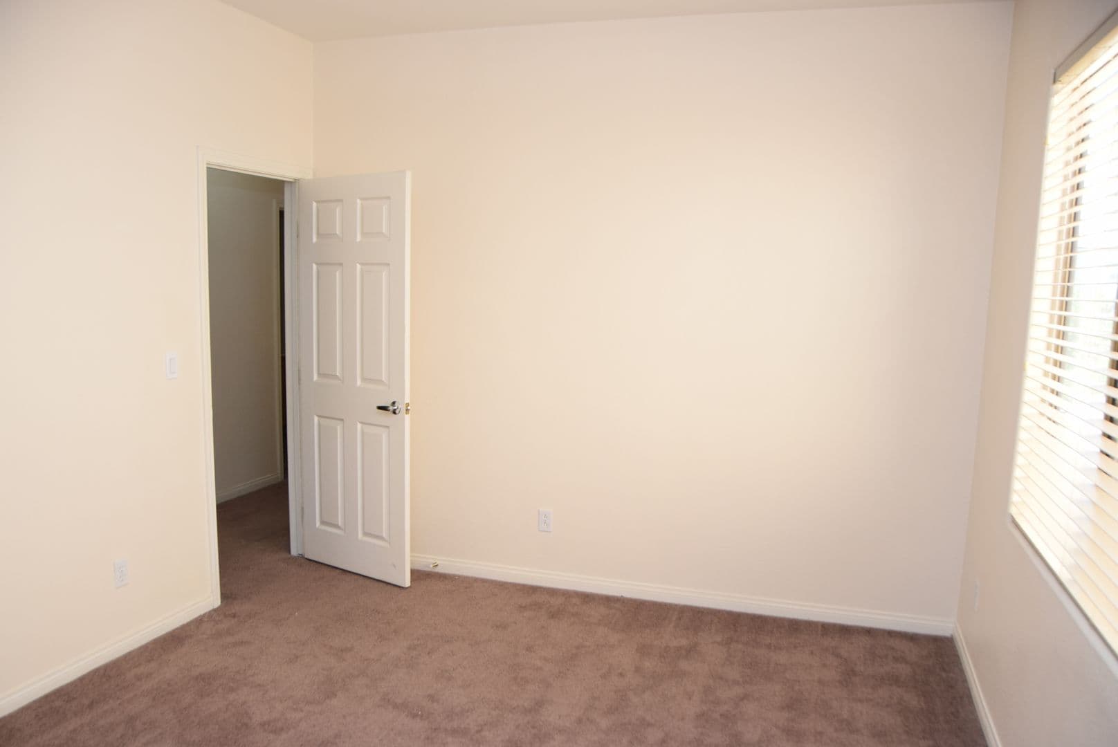 LAS VEGAS House: 7140 N CAMPBELL ROAD