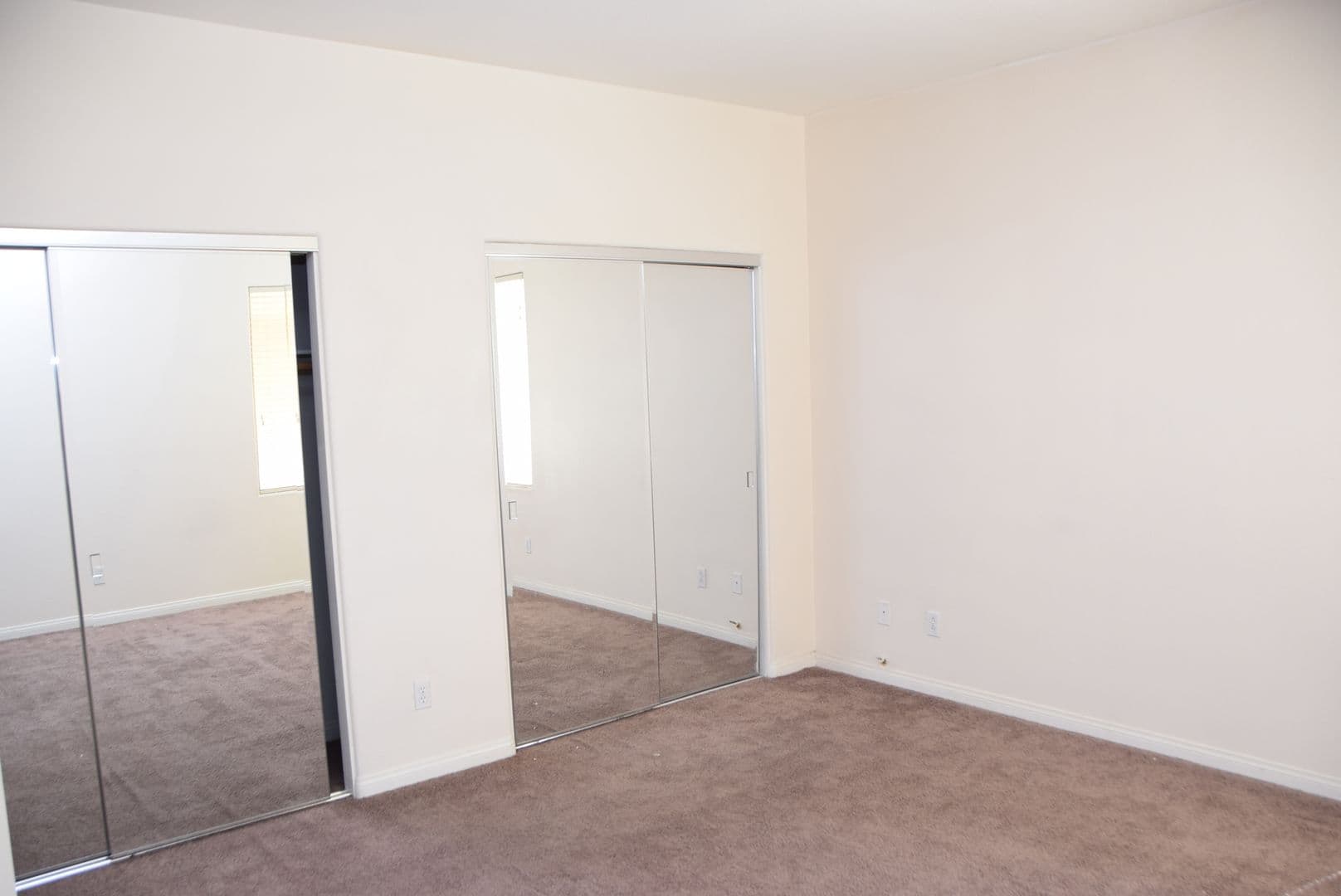 LAS VEGAS House: 7140 N CAMPBELL ROAD