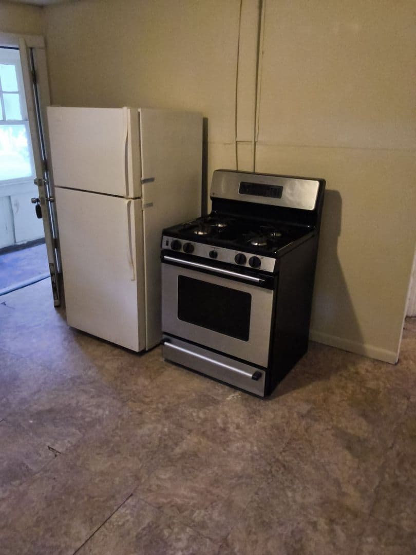 Rochester Apartment: 60 Romeyn Street