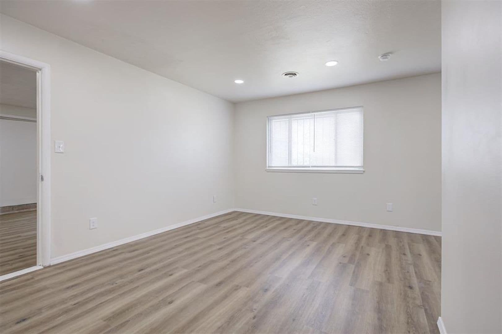 Oklahoma City House: 2741 SW 60th St