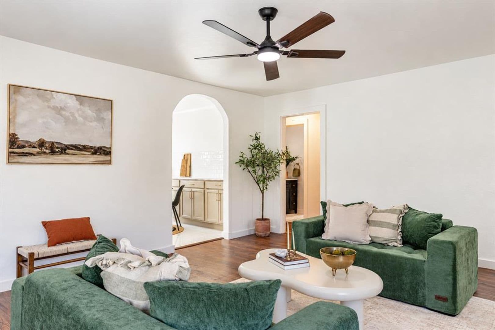 Oklahoma City House: 1504 N Magnolia St
