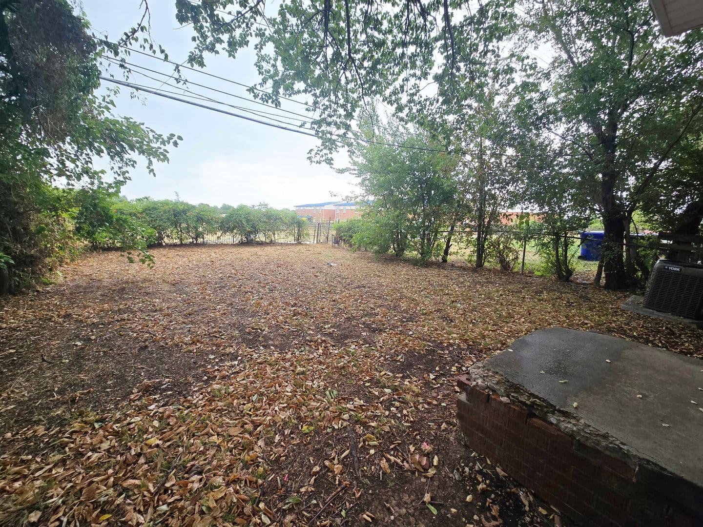 Midwest City House: 515 E Indian Drive