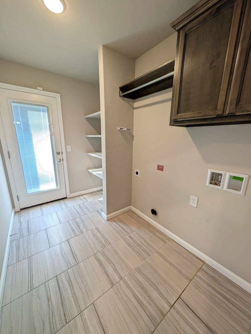 Oklahoma City House: 936 SW 139TH ST