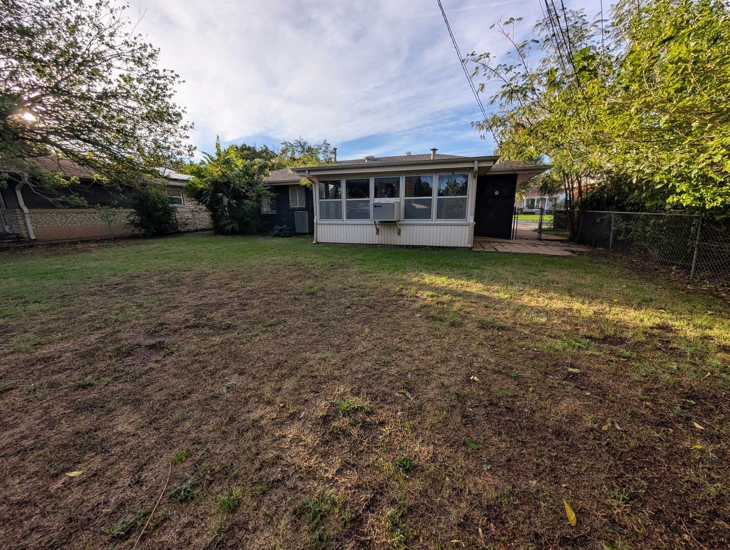 Oklahoma City House: 1619 Carlisle Ct