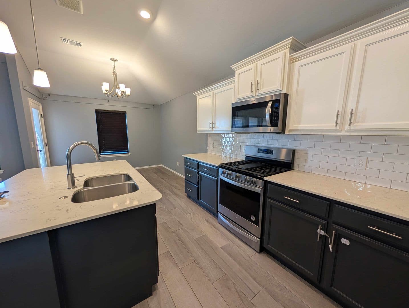 Edmond House: 6801 NW 155th Street