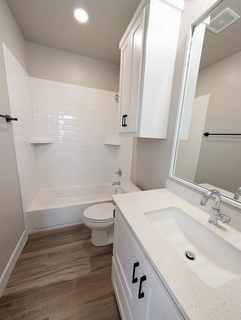 Edmond House: 6313 NW 157th St