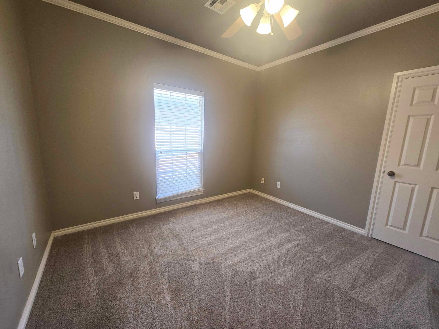 Edmond House: 25 NW 155th Street