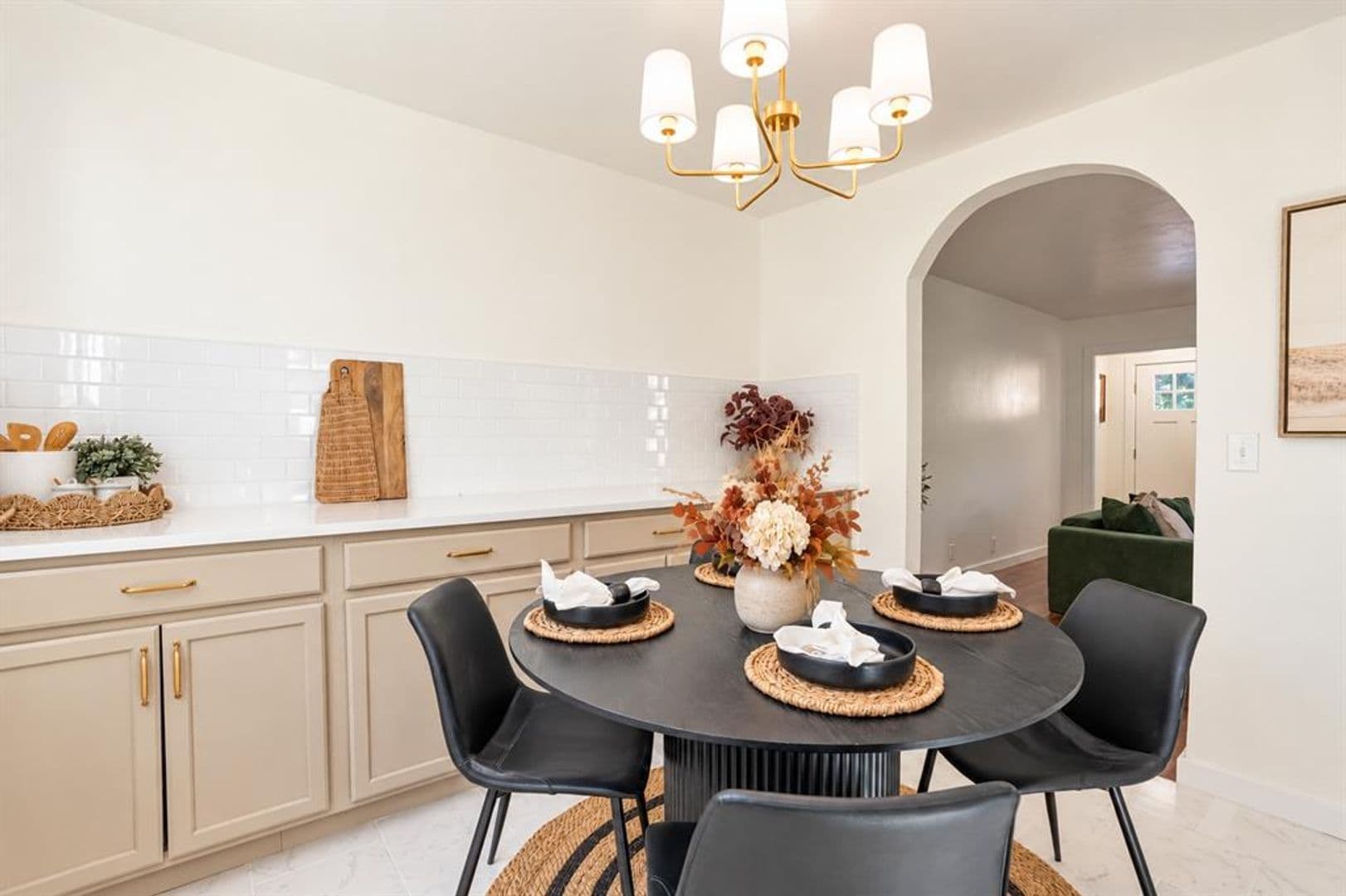 Oklahoma City House: 1504 N Magnolia St