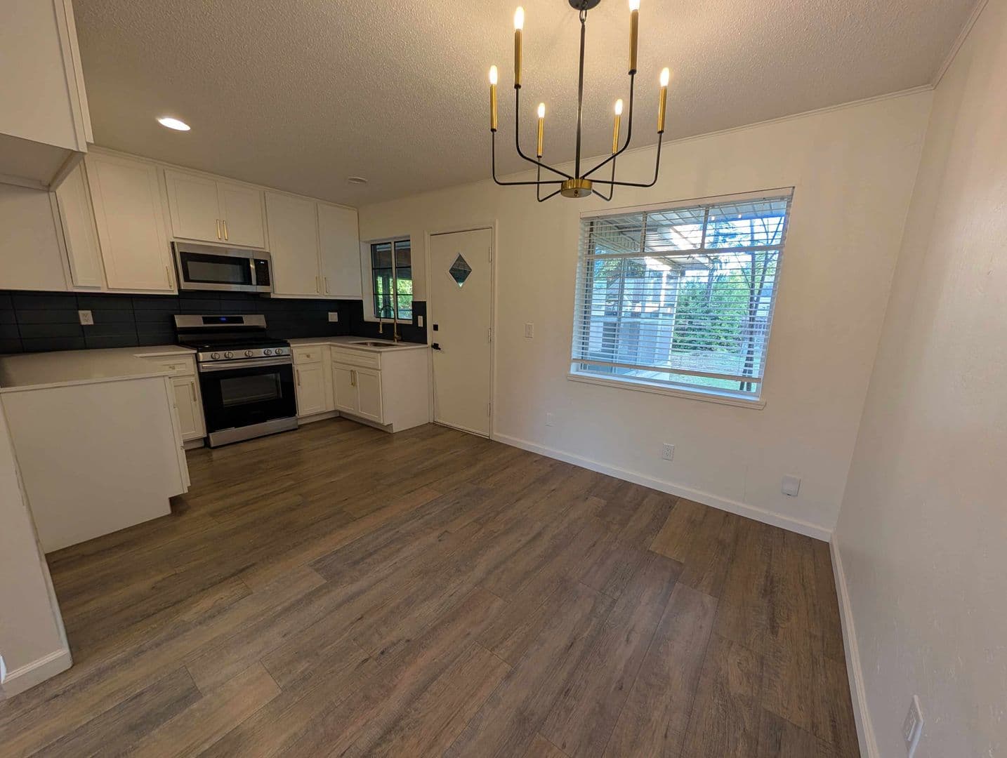 Oklahoma City House: 1619 Carlisle Ct
